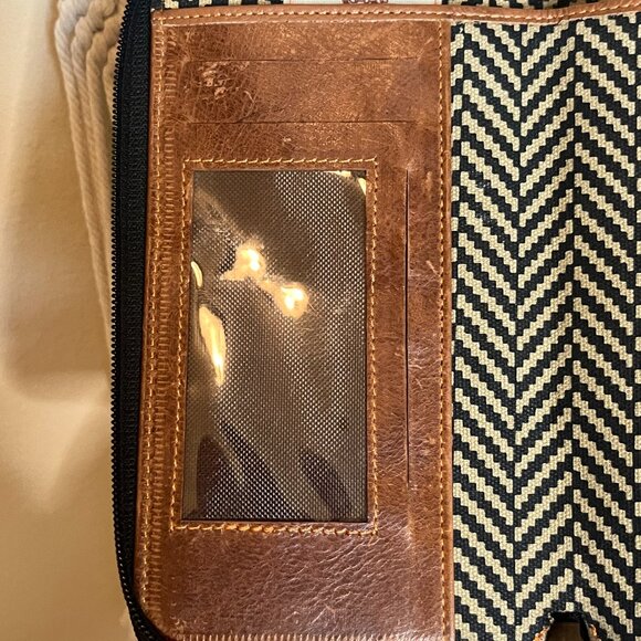 Vann & CoPrism Herringbone Cellphone Crossbody Wallet Purse - Picture 6 of 16
